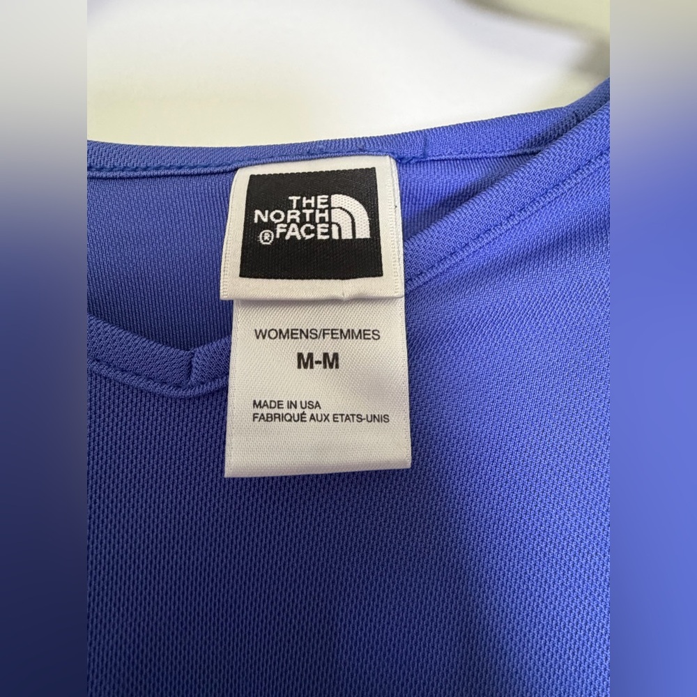The North Face made in the USA Long Sleeve V-Neck Women’s Size Medium - Picture 4 of 6